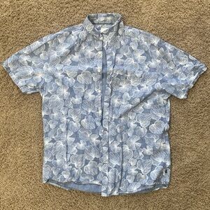 Printed Blue short sleeve button up